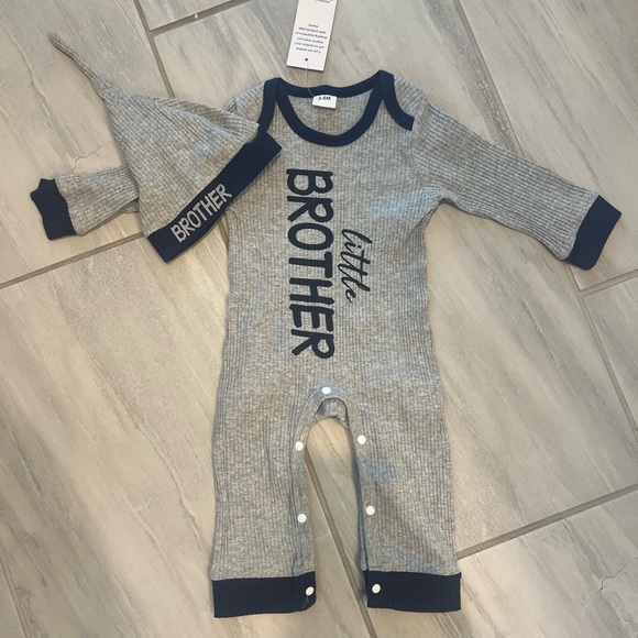 Little Brother Set - Picture 2 of 3